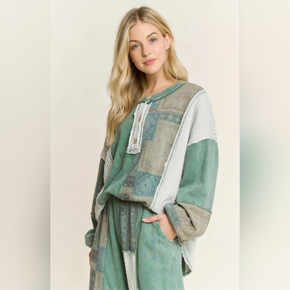 #1057 J Her Mineral Washed Bandana Patchwork + Sweater Pant SET - Picture 7 of 10